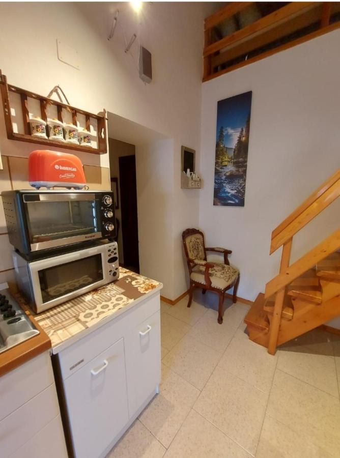 شقة Casa Lorenzo - Nel Centro Storico Di فيومالبو المظهر الخارجي الصورة